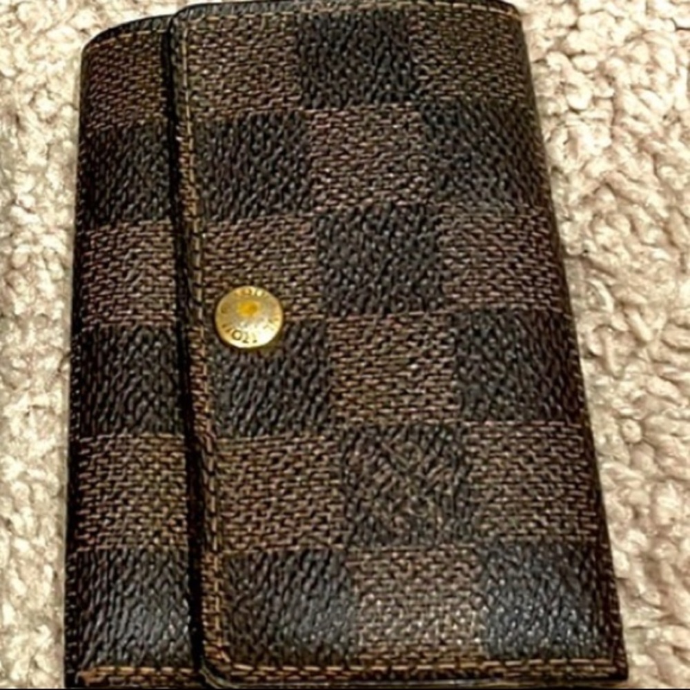 Louis Vuitton Keyholder Damier Ebene